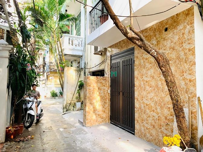 4246046 ảnh đại diện 1