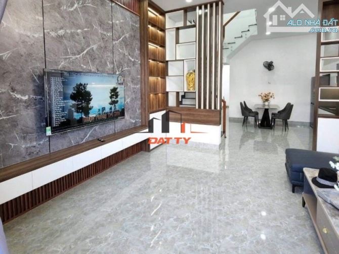 4243352 ảnh đại diện 1
