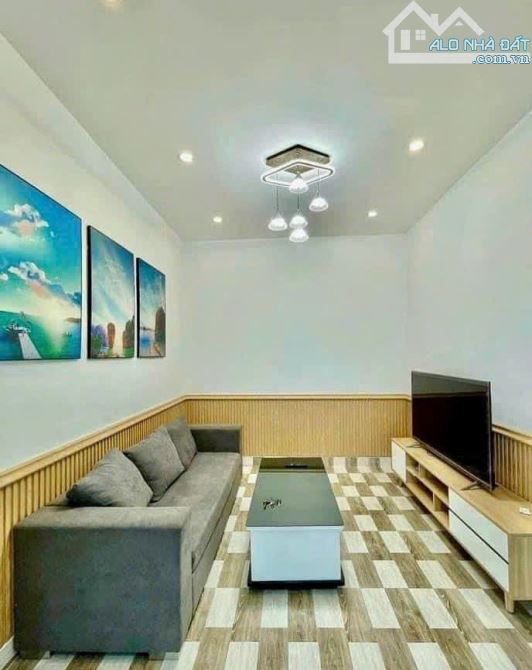 4243856 ảnh đại diện 1