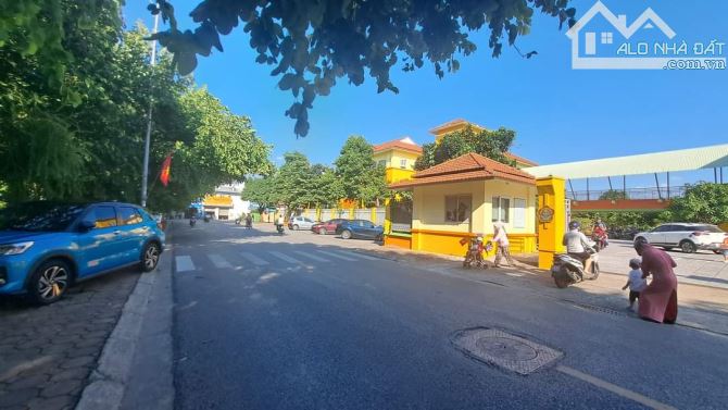 4244162 ảnh đại diện 1