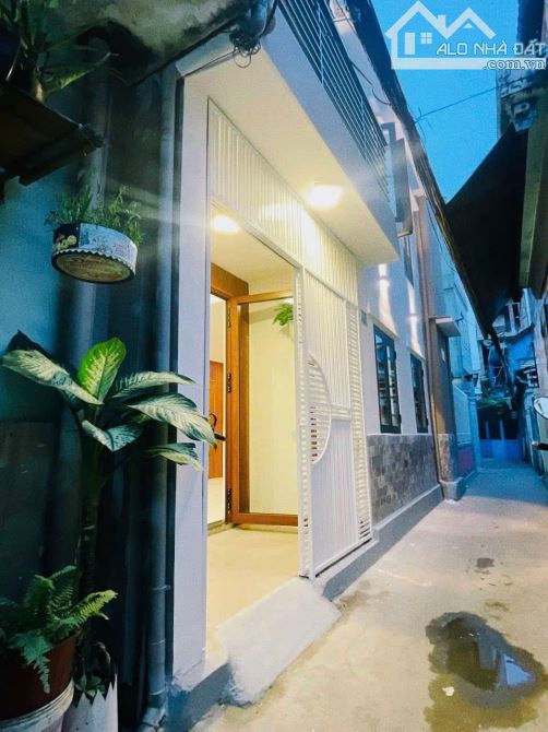 4243875 ảnh đại diện 1