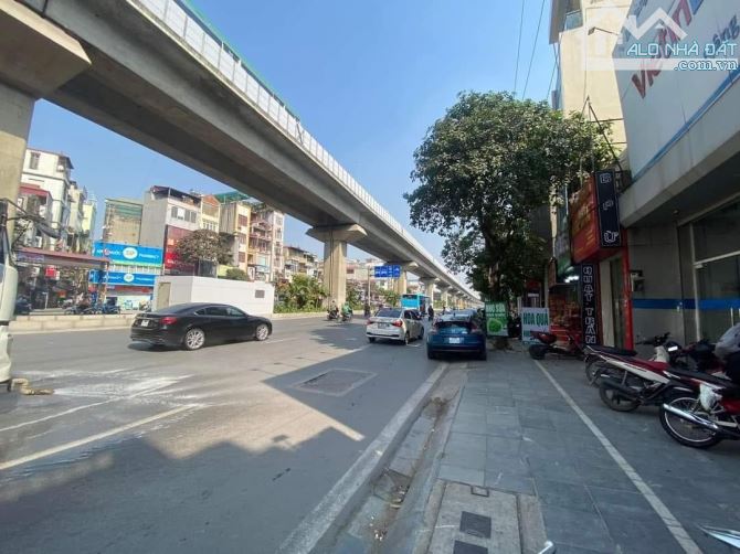 4243759 ảnh đại diện 1