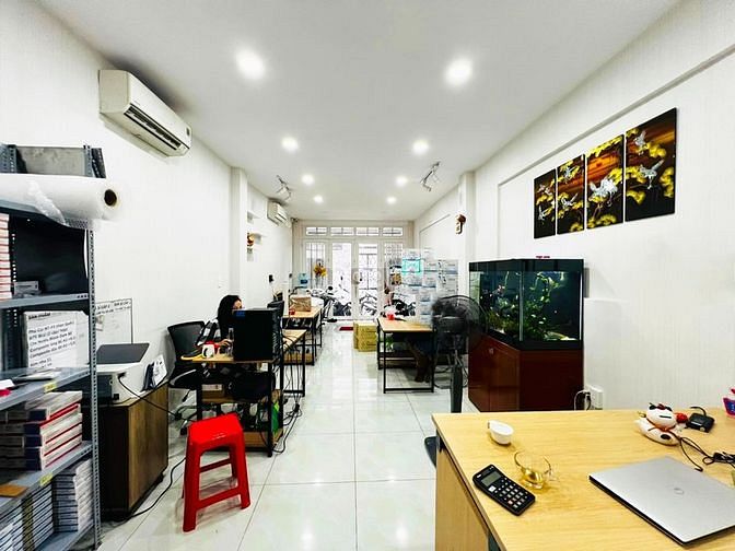 4245988 ảnh đại diện 1