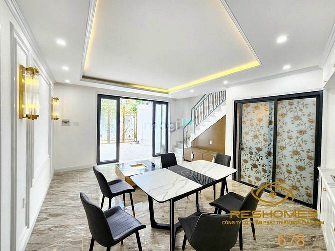4244756 ảnh đại diện 2