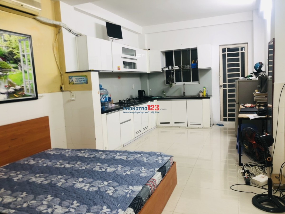 4248995 ảnh đại diện 1