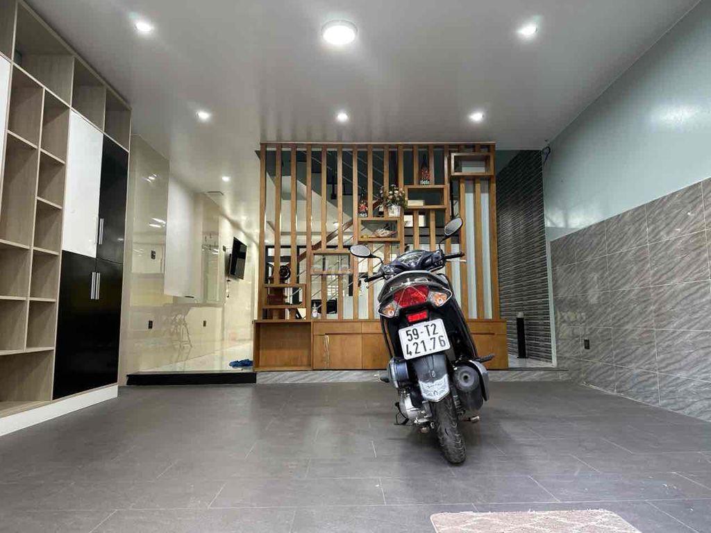 4246637 ảnh đại diện 1