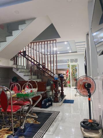 4248045 ảnh đại diện 1