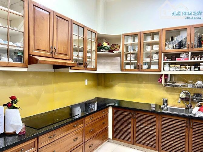 4247862 ảnh đại diện 2