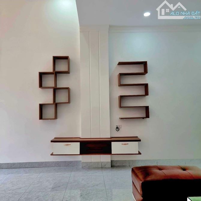 4252025 ảnh đại diện 1