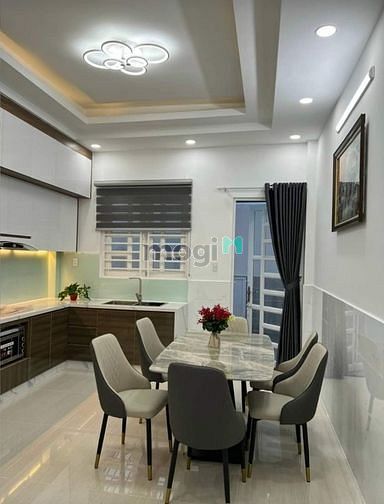 4250878 ảnh đại diện 1