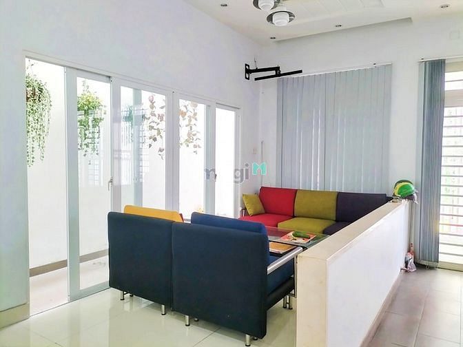 4250914 ảnh đại diện 2