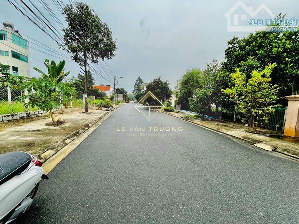 4250578 ảnh đại diện 2