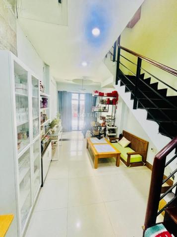 4251826 ảnh đại diện 2
