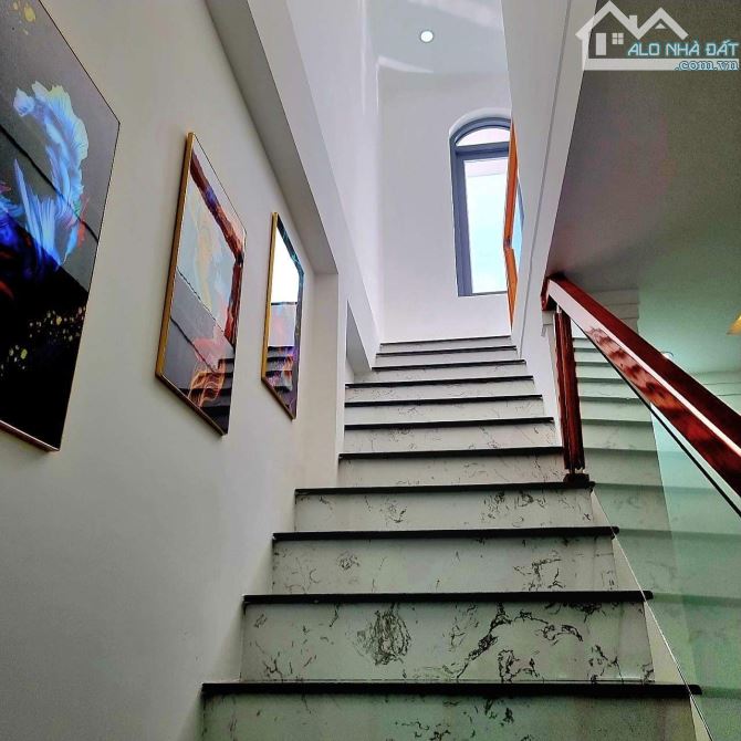 4252025 ảnh đại diện 2