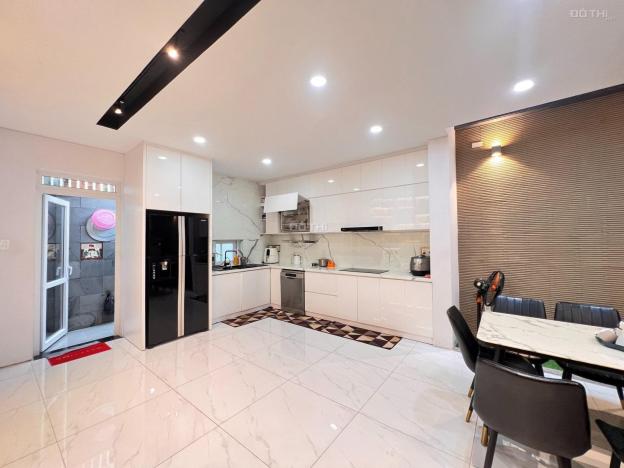 4251535 ảnh đại diện 2