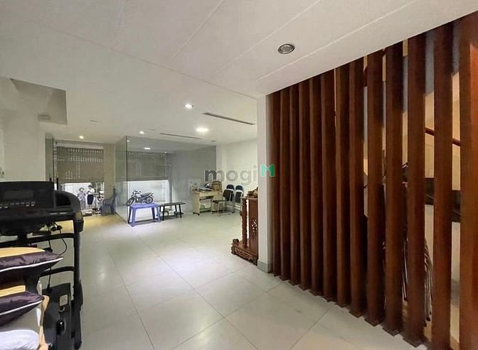4251952 ảnh đại diện 1