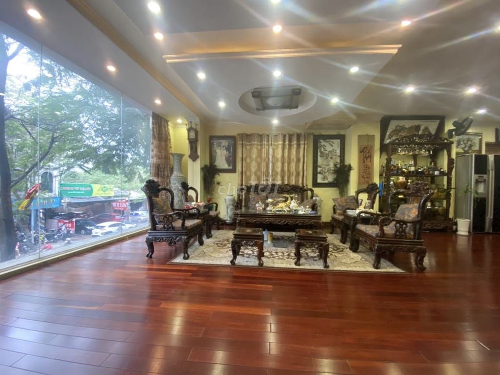 4252311 ảnh đại diện 1