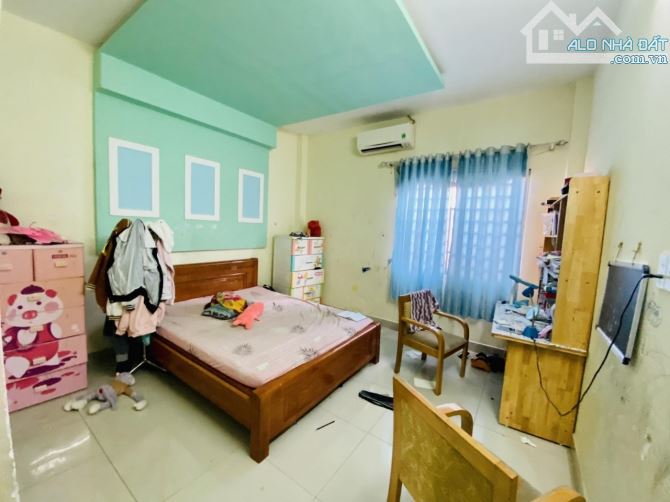 4250150 ảnh đại diện 1