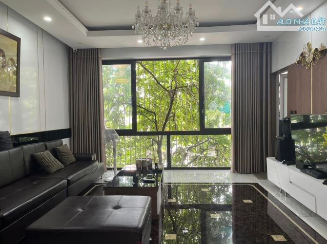 4252978 ảnh đại diện 2