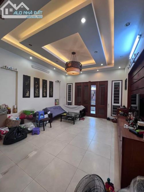 4253073 ảnh đại diện 1