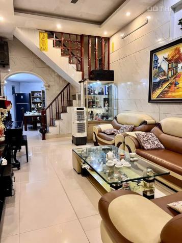 4254984 ảnh đại diện 1
