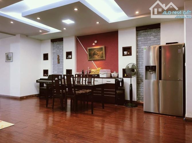 4253843 ảnh đại diện 2