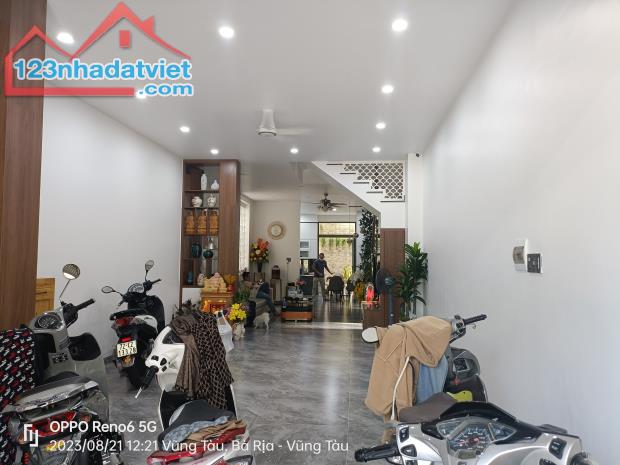 4252752 ảnh đại diện 1
