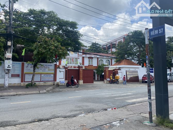 4256046 ảnh đại diện 1