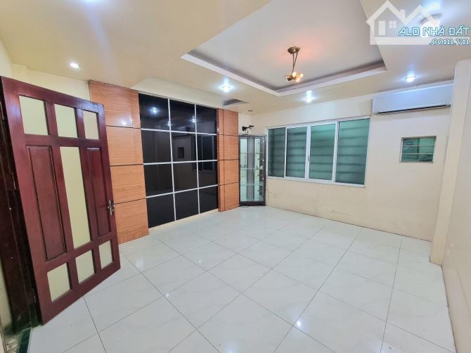 4257415 ảnh đại diện 2