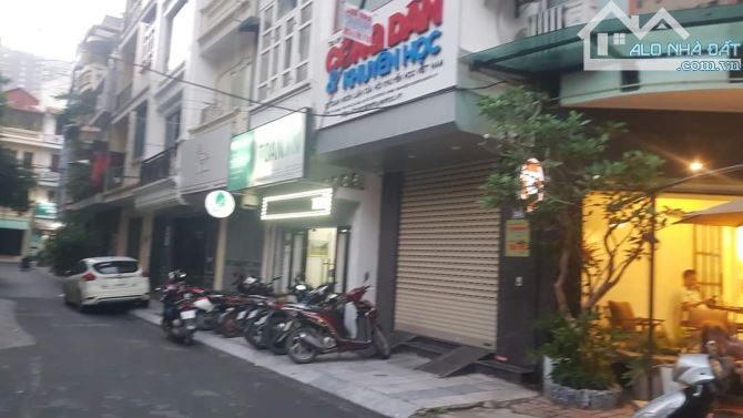 4259951 ảnh đại diện 1