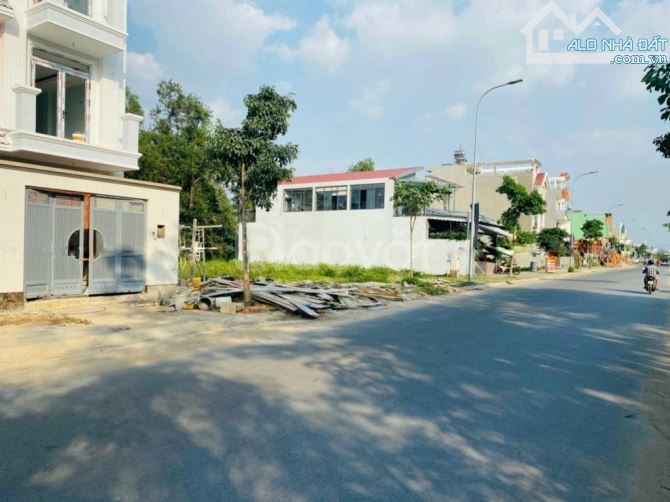 4259479 ảnh đại diện 1