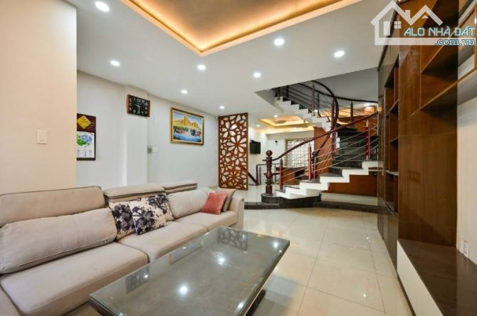 4258562 ảnh đại diện 1