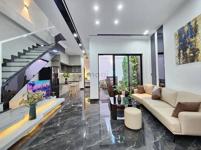 4259699 ảnh đại diện 1