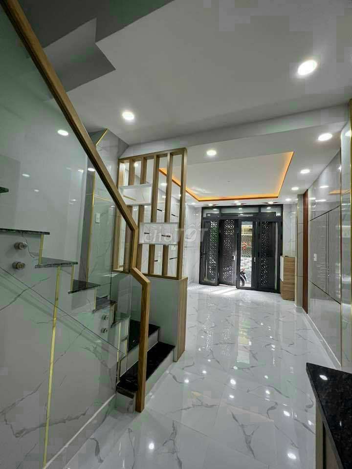 4261952 ảnh đại diện 1