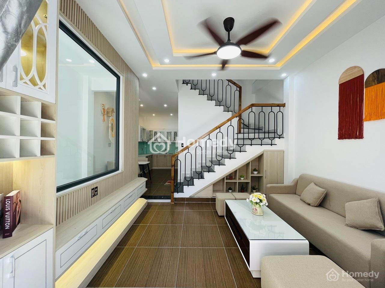 4263731 ảnh đại diện 1