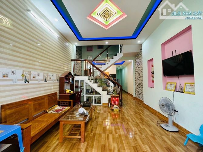 4261898 ảnh đại diện 1