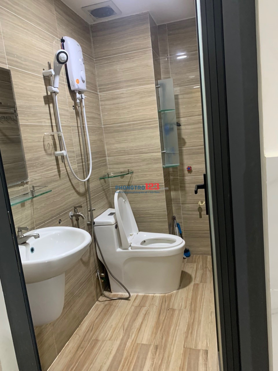 4261979 ảnh đại diện 1