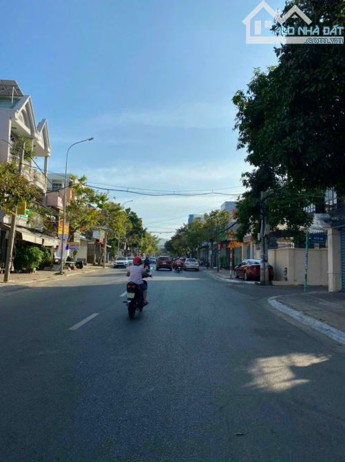 4263218 ảnh đại diện 1