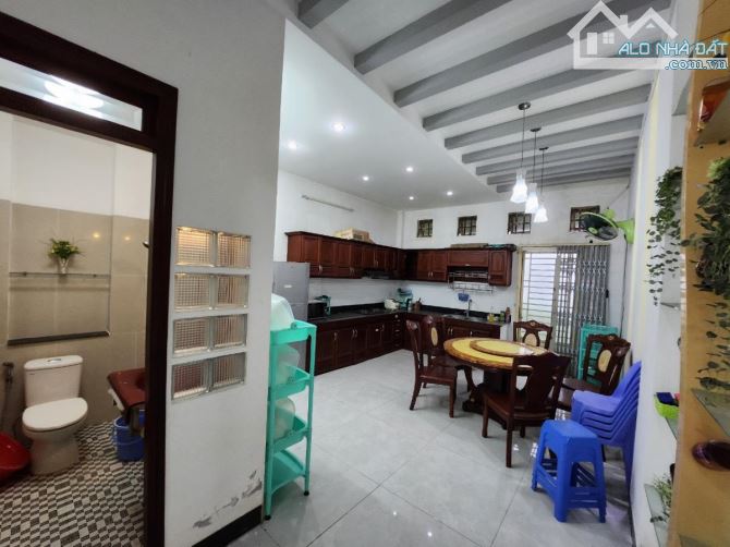 4262712 ảnh đại diện 1