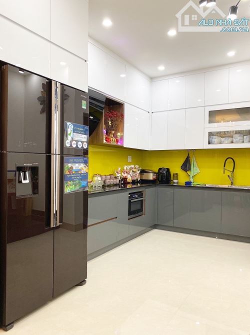 4262905 ảnh đại diện 2