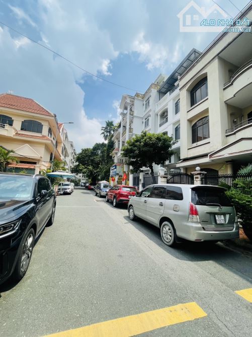 4261851 ảnh đại diện 1