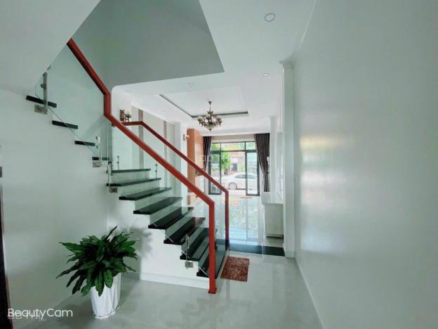 4269590 ảnh đại diện 2
