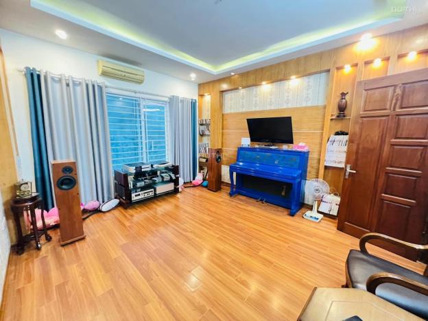 4270695 ảnh đại diện 2