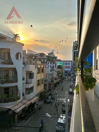 4272667 ảnh đại diện 1