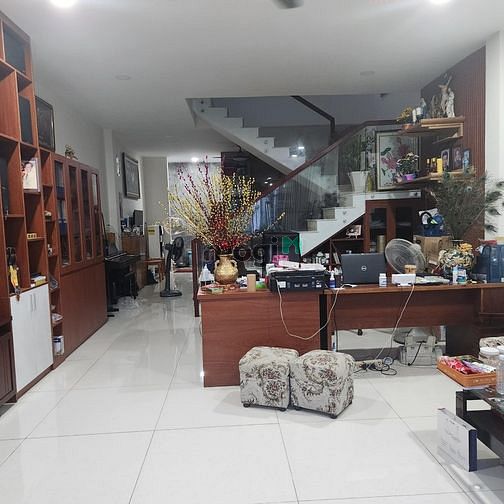 4271451 ảnh đại diện 1