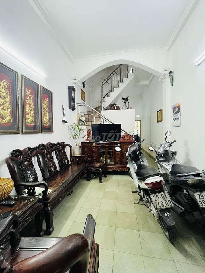 4271800 ảnh đại diện 2