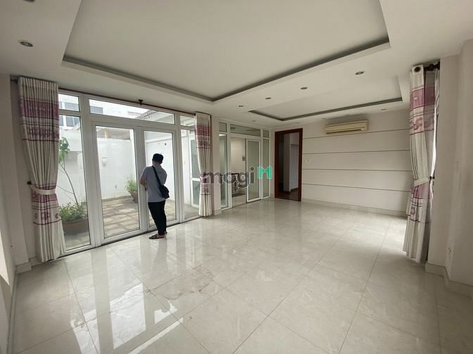 4273054 ảnh đại diện 1