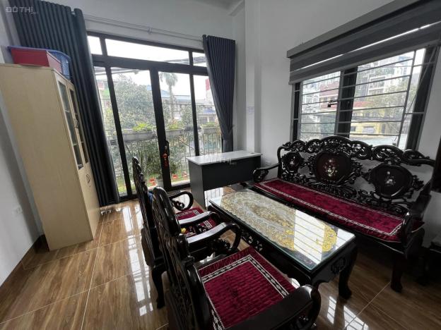 4274055 ảnh đại diện 1