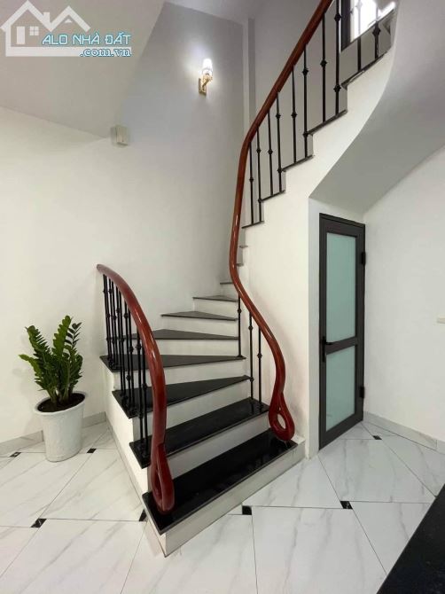 4271715 ảnh đại diện 1