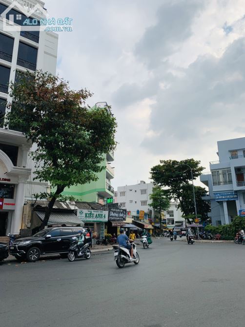 4279793 ảnh đại diện 1